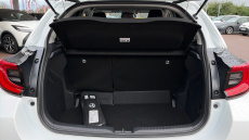 Toyota Yaris 1.5 Hybrid Design 5dr CVT Hybrid Hatchback